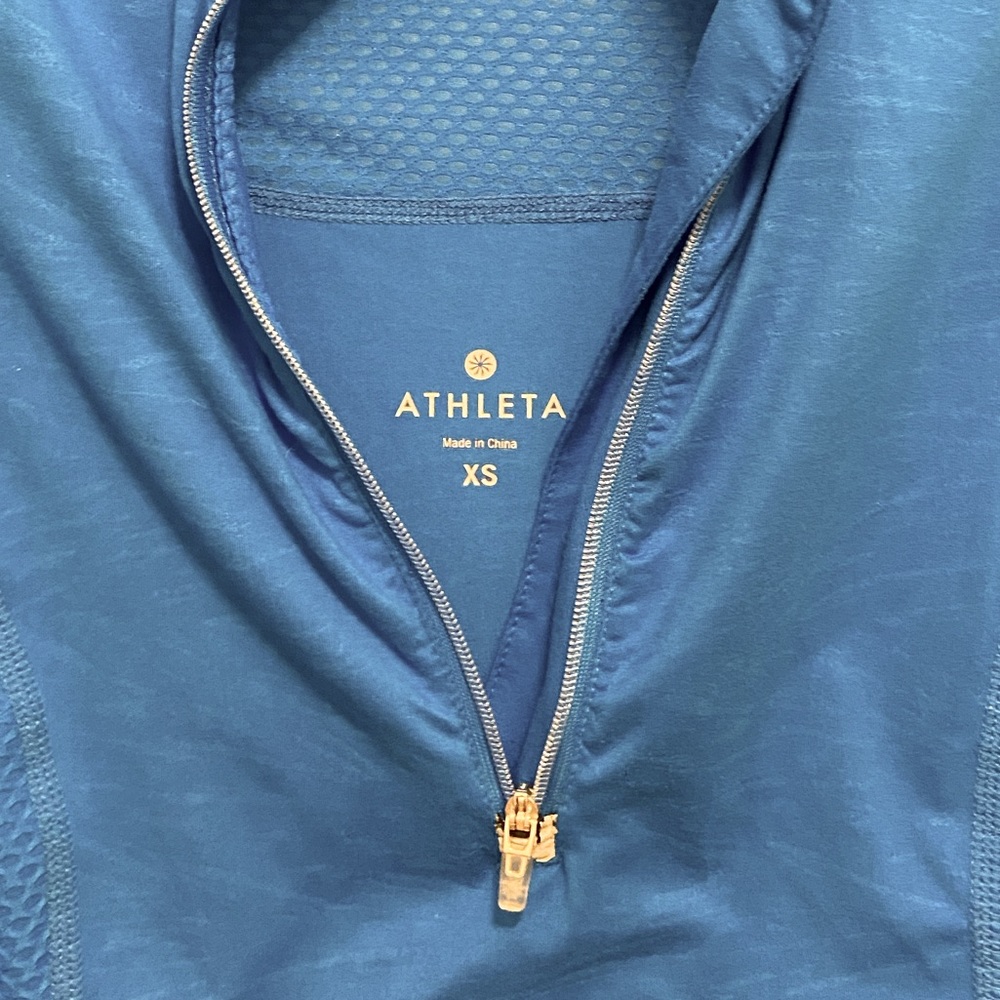 Athleta Candescent 1/4 Zip Pullover - size XS - Picture 3 of 3